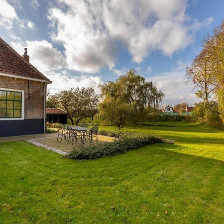 Vakantiehuis 'Boerderij Molenhof' - Stationsweg 5 | Heinkenszand Dış mekan fotoğraf